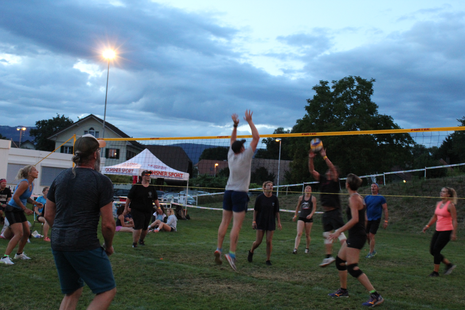 Volley  (143)